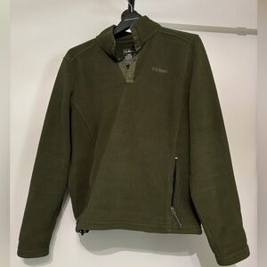 L. L. Bean L Reg Green Men’s pull over